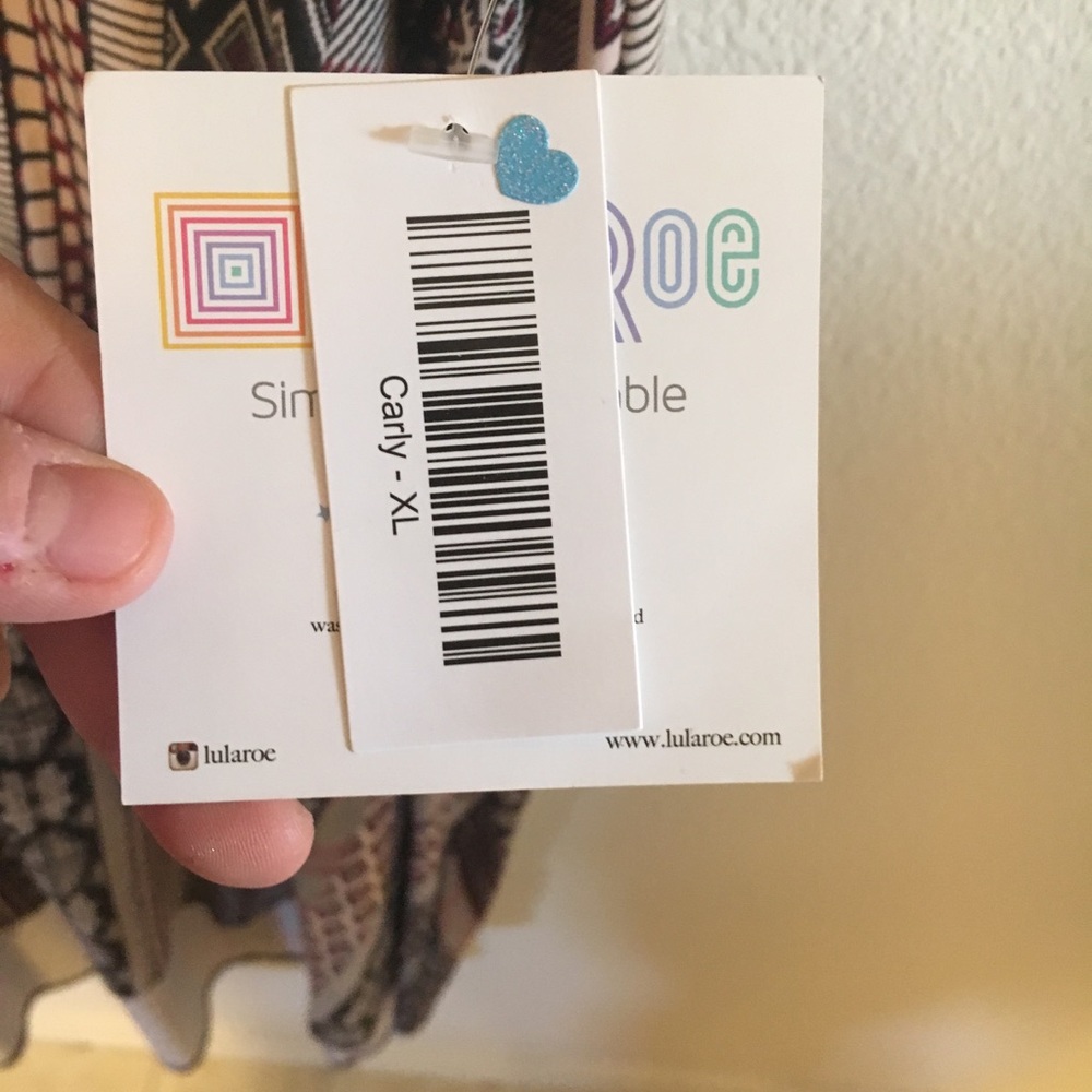 Lularoe xl Carly - Picture 3 of 3
